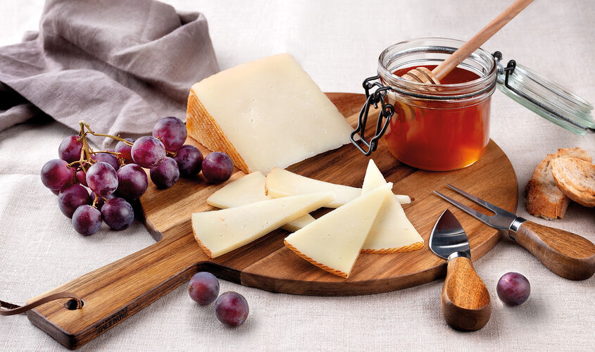 Queso - Queso semicurado de oveja - Tradicional.
