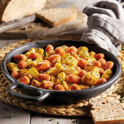  - Saltat de patates amb mini salsitxes
