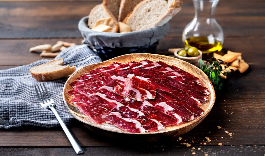 Charcutería - Pernil d'enceball de camp 50% raça ibèrica