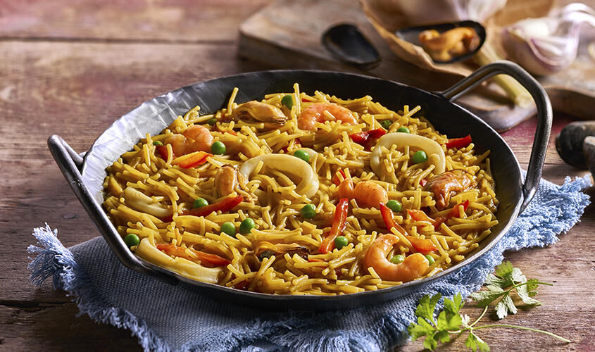 Mezcla de verduras y arroces - Fideuá de marisco