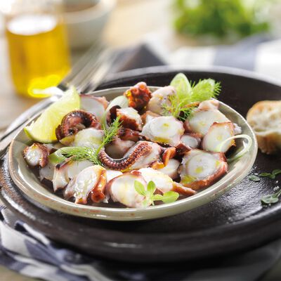 Marisco y Cefalópodo - Pulpo cocido, troceado