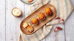 Especialidades - Croquetes de gambes a l'all