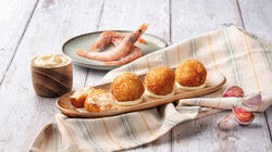 Especialidades - Croquetes de gambes a l'all