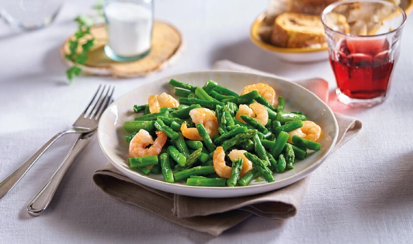 Salteados de verduras - Revuelto de ajetes, gambas y espárragos