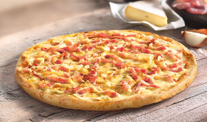 Pizzas - Pizza carbonara amb formatge francès