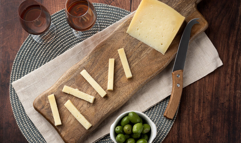 Queso - Queso a&ntilde;ejo de oveja y cabra en manteca y aceite