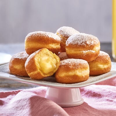 Pasteler&iacute;a - Mini berlines de crema