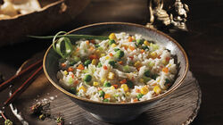 Mezcla de verduras y arroces - Arr&ograve;s Basmati primavera