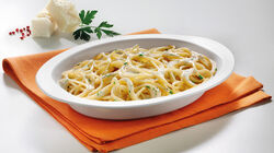 Promoci&oacute;n 5 plus 1 - Espaguetis con queso y pimienta