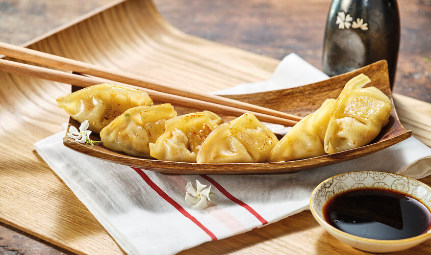 Asia - Gyozas con pollo&nbsp;