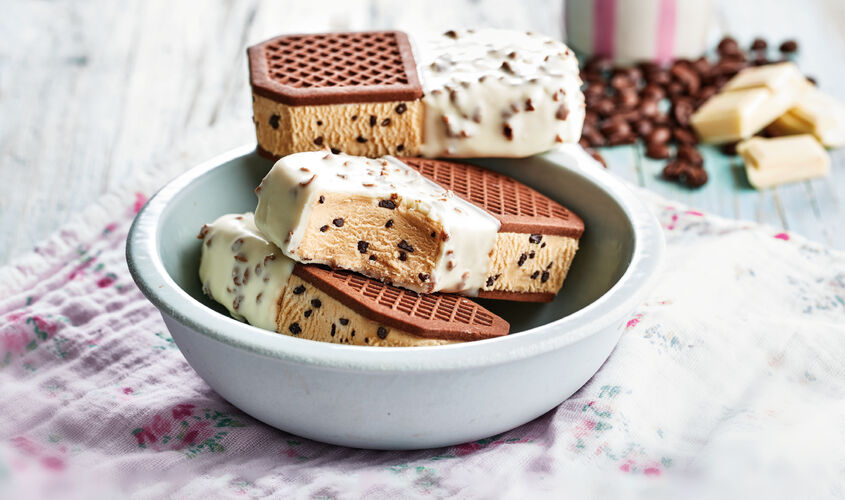 Conos y Sándwiches - Choco Bon Cafè