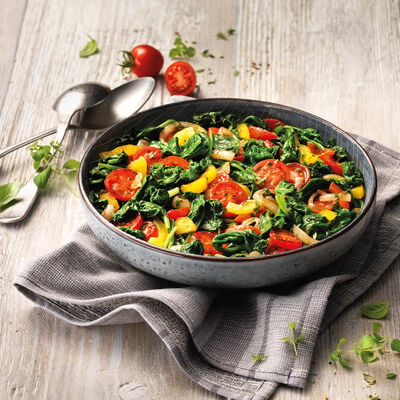 Salteados de verduras - Espinacas al estilo mediterr&aacute;neo