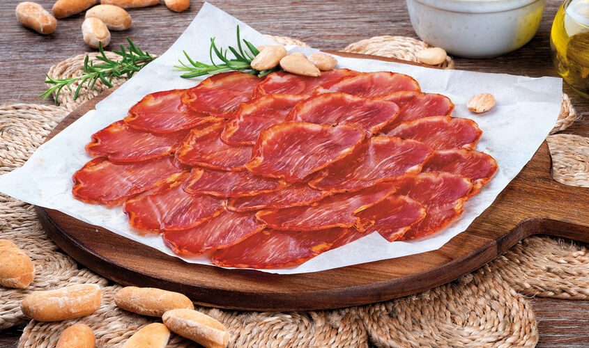 Charcutería - Lomo de cebo de campo 50% raza ibérica