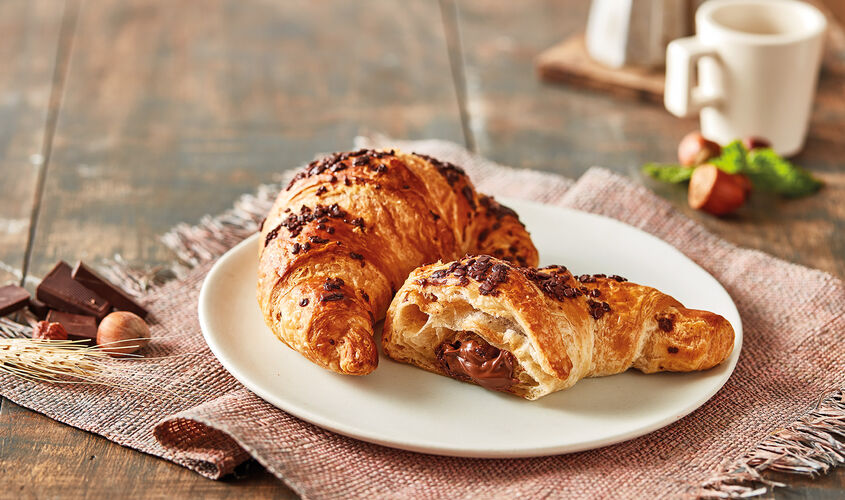 Pastelería - Croissant de Avellana y Chocolate