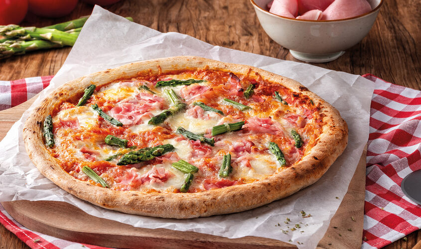 Pizzas - Pizza Espàrrecs i Pernil cuit