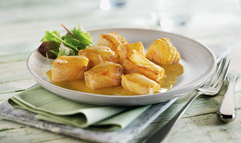 Salm&oacute; en salsa de taronja a la mostassa