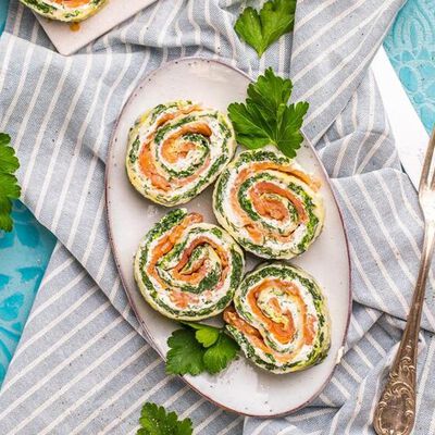 Rollitos de salmón y espinacas