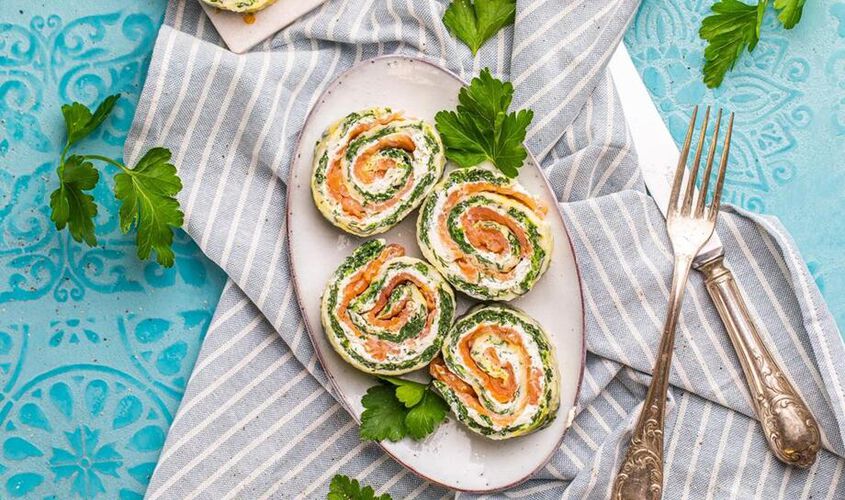 Rollitos de salmón y espinacas