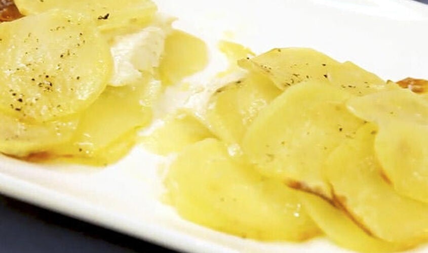 Filetes de pescado en patata crujiente
