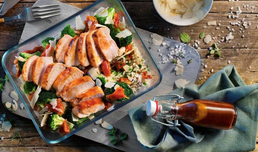 Pechuga de pollo BBQ picante con parmesano