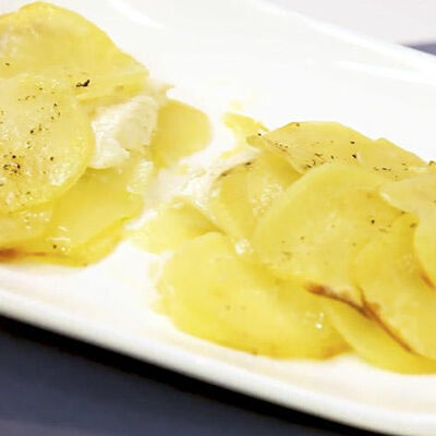 Filetes de pescado en patata crujiente