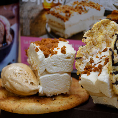 Tortitas crujientes con helado