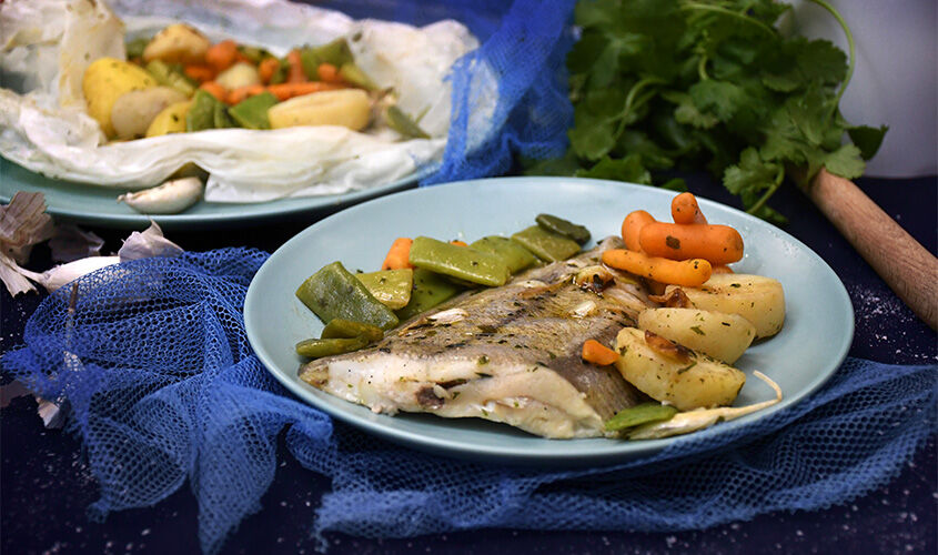 Bruixa amb salsa meunièr a la papillote i verdures