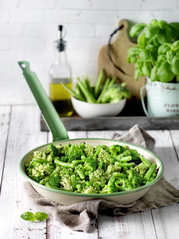 Salteado de verduras verdes